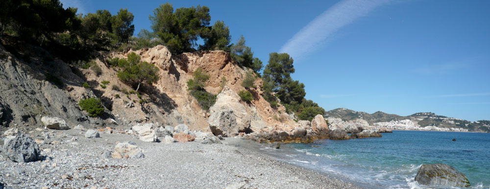 <p>(c) Didier Gualeni</p>