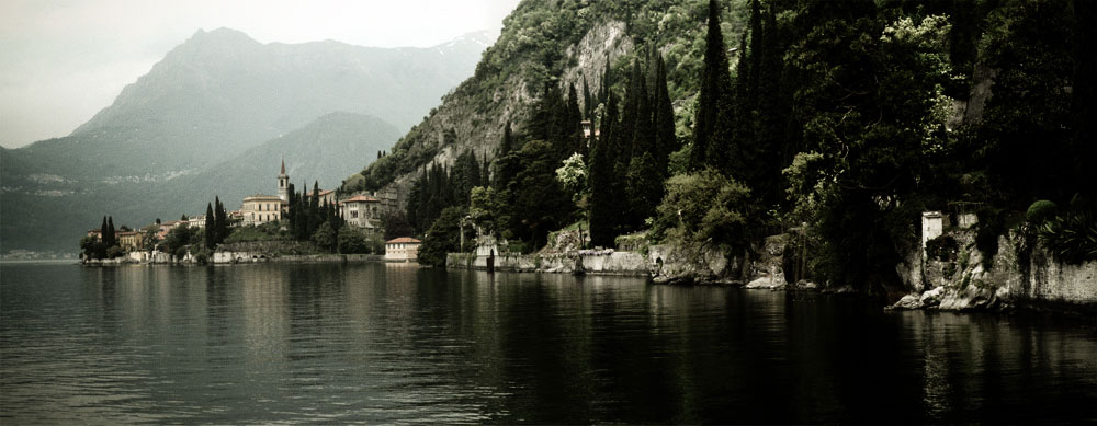 <p>(c) Didier Gualeni</p>