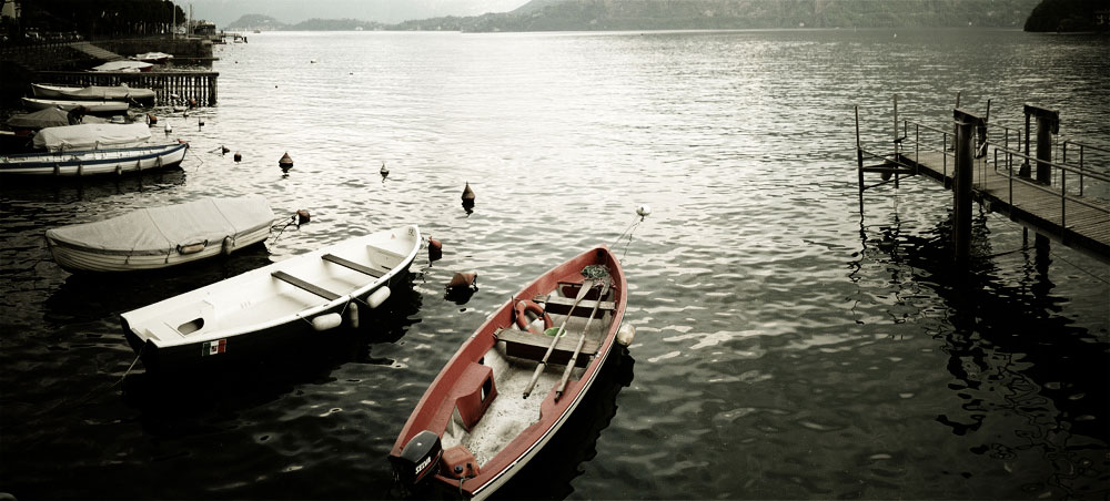 <p>(c) Didier Gualeni</p>
